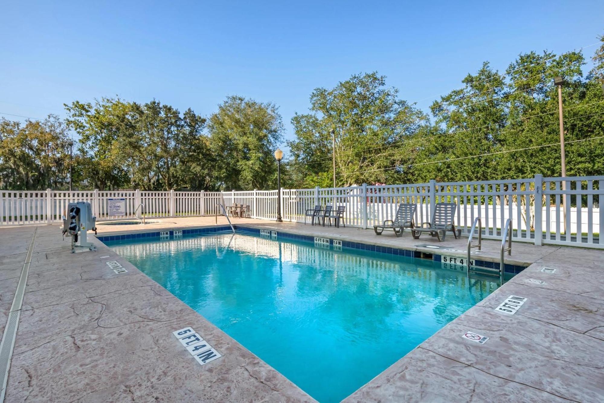 Comfort Suites Ocala North Εξωτερικό φωτογραφία